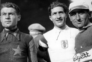 Giro-Lombardia-1936Podio-da-sinistra-2°-Diego-Marabelli1°-Gino-Bartali-3°-Luigi-Barral-960x657
