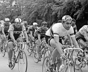 giro-68-Durante-sulla-ruota-di-Merckx